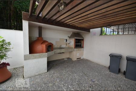 Apartamento para alugar com 76m², 2 quartos e 1 vagaÁrea comum - Churrasqueira