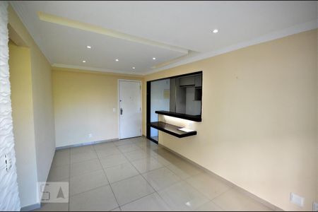 Sala de apartamento para alugar com 2 quartos, 76m² em Botafogo, Rio de Janeiro