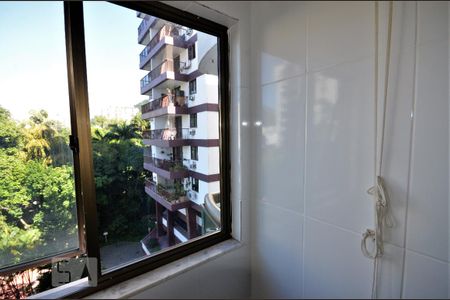 Apartamento para alugar com 76m², 2 quartos e 1 vagaÁrea de Serviço