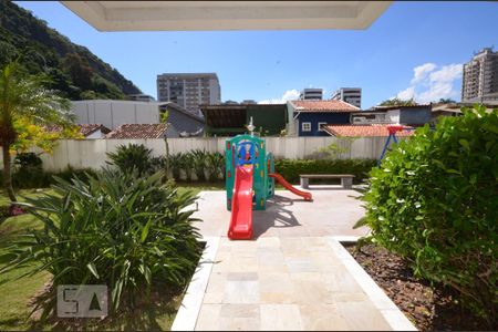 Apartamento para alugar com 76m², 2 quartos e 1 vagaÁrea Comum - Playground