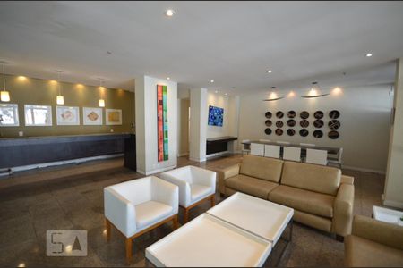 Apartamento para alugar com 76m², 2 quartos e 1 vagaÁrea comum - Salão de festas