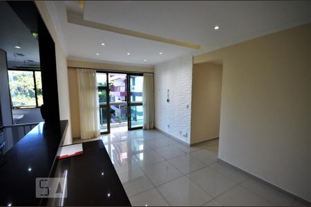 Sala de apartamento para alugar com 2 quartos, 76m² em Botafogo, Rio de Janeiro