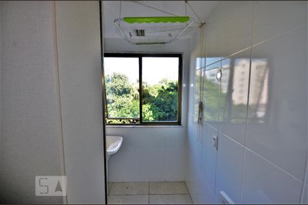 Apartamento para alugar com 76m², 2 quartos e 1 vagaÁrea de Serviço