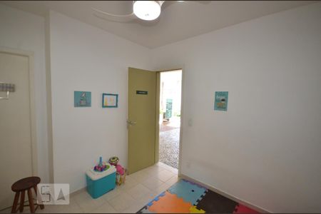 Apartamento para alugar com 76m², 2 quartos e 1 vagaQuarto infantil
