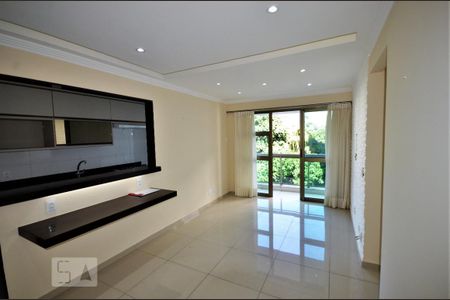 Sala de apartamento para alugar com 2 quartos, 76m² em Botafogo, Rio de Janeiro