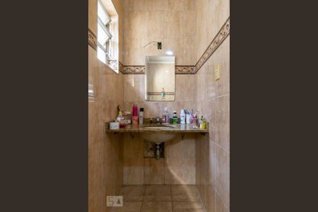 Casa à venda com 422m², 5 quartos e 3 vagas2o. Andar - Banheiro social