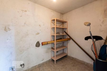 Casa à venda com 422m², 5 quartos e 3 vagasFundos - Quarto de serviço