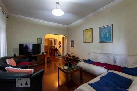 1o. Andar - Sala de casa para alugar com 5 quartos, 422m² em Vila Brasílio Machado, São Paulo