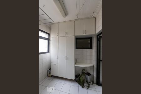 Apartamento à venda com 90m², 3 quartos e 1 vagaÁrea de Serviço