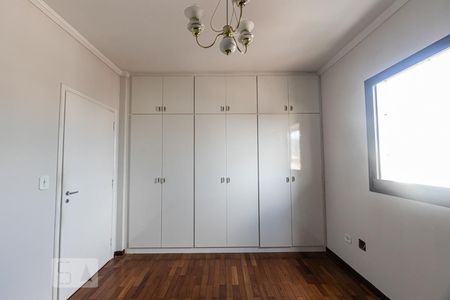 Apartamento à venda com 90m², 3 quartos e 1 vagaQuarto 1
