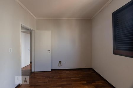 Apartamento à venda com 90m², 3 quartos e 1 vagaQuarto 2