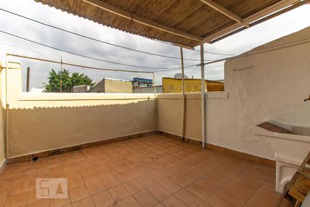 Casa para alugar com 75m², 2 quartos e sem vagaLavanderia