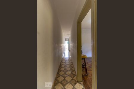 Corredor de casa para alugar com 2 quartos, 75m² em Belenzinho, São Paulo