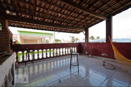 Casa à venda com 300m², 2 quartos e 2 vagasVaranda