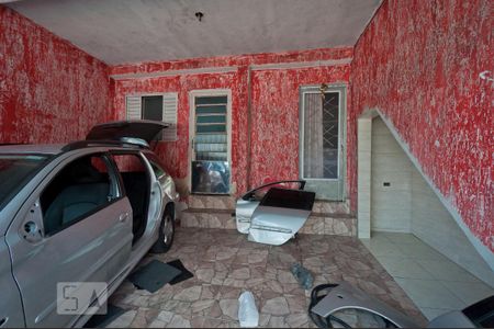 Casa à venda com 300m², 2 quartos e 2 vagasGaragem