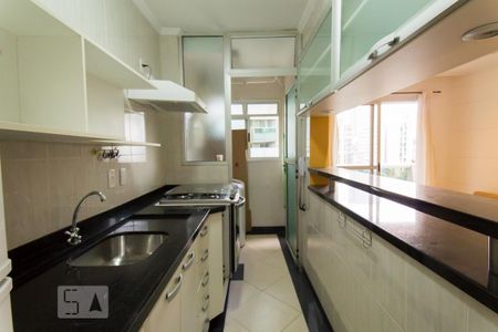 Apartamento à venda com 45m², 1 quarto e 1 vagaCozinha
