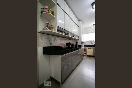 Apartamento à venda com 140m², 3 quartos e 2 vagasCozinha
