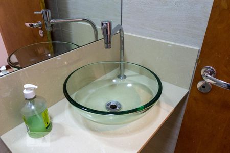 Casa à venda com 160m², 3 quartos e sem vaga Casa à venda com 160m², 3 quartos e sem vagaLavabo