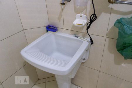 Casa à venda com 160m², 3 quartos e sem vaga Casa à venda com 160m², 3 quartos e sem vagaCozinha e Área de Serviço