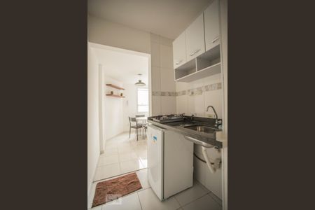 Studio para alugar com 27m², 1 quarto e sem vaga Studio para alugar com 27m², 1 quarto e sem vagaCozinha