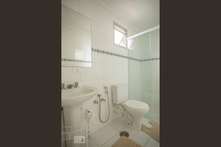 Banheiro de kitnet/studio para alugar com 1 quarto, 27m² em Vila Clementino, São Paulo
