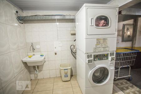 Studio para alugar com 27m², 1 quarto e sem vaga Studio para alugar com 27m², 1 quarto e sem vagaÁrea comum - Lavanderia compartilhada