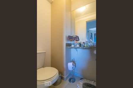 Lavabo de apartamento para alugar com 3 quartos, 110m² em Alphaville, Santana de Parnaíba