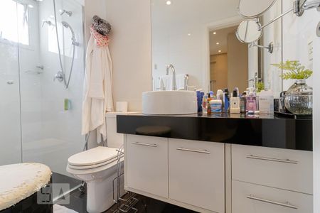 Apartamento à venda com 92m², 2 quartos e 2 vagas Apartamento à venda com 92m², 2 quartos e 2 vagasBanheiro da Suíte 2
