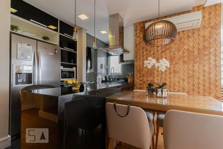 Sala de apartamento à venda com 2 quartos, 92m² em Paraíso, São Paulo