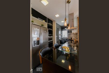 Apartamento à venda com 92m², 2 quartos e 2 vagas Apartamento à venda com 92m², 2 quartos e 2 vagasCozinha