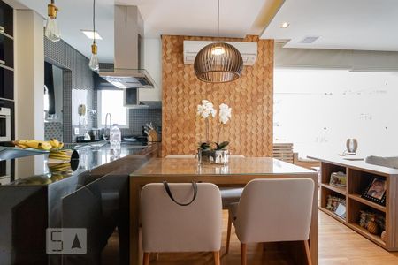 Sala de apartamento à venda com 2 quartos, 92m² em Paraíso, São Paulo