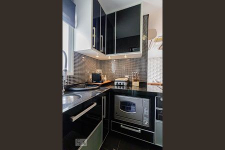Apartamento à venda com 92m², 2 quartos e 2 vagas Apartamento à venda com 92m², 2 quartos e 2 vagasCozinha