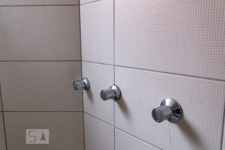 Casa de condomínio à venda com 252m², 3 quartos e 2 vagasDetalhe