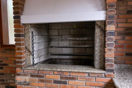 Casa de condomínio à venda com 252m², 3 quartos e 2 vagasChurrasqueira