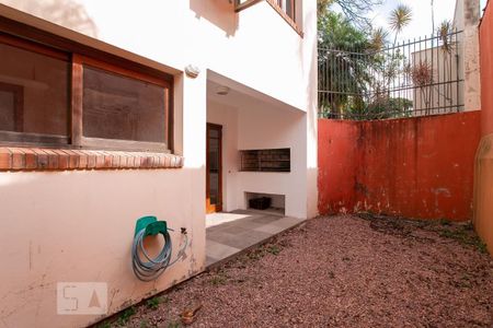 Casa de condomínio à venda com 252m², 3 quartos e 2 vagasÁrea Externa