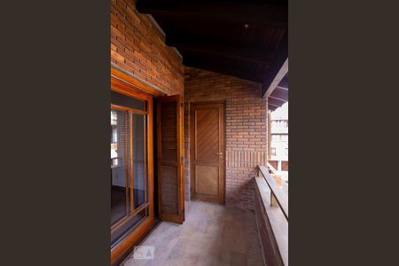 Casa de condomínio à venda com 252m², 3 quartos e 2 vagasSacada Quarto