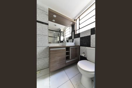 Apartamento à venda com 60m², 2 quartos e 1 vaga Apartamento à venda com 60m², 2 quartos e 1 vagaBanheiro