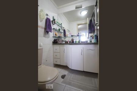 Apartamento para alugar com 70m², 1 quarto e 2 vagasBanheiro da Suíte