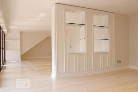 Sala de apartamento para alugar com 3 quartos, 270m² em Barra da Tijuca, Rio de Janeiro