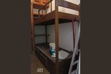Apartamento para alugar com 270m², 3 quartos e 2 vagas Apartamento para alugar com 270m², 3 quartos e 2 vagasQuarto de Serviço