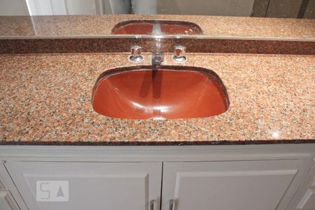 Apartamento para alugar com 270m², 3 quartos e 2 vagas Apartamento para alugar com 270m², 3 quartos e 2 vagasBanheiro Social