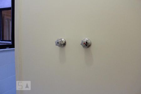 Apartamento para alugar com 270m², 3 quartos e 2 vagas Apartamento para alugar com 270m², 3 quartos e 2 vagasBanheiro de Serviço