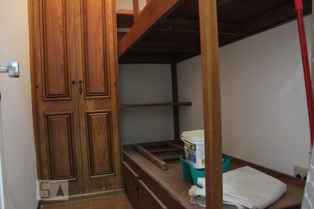 Apartamento para alugar com 270m², 3 quartos e 2 vagas Apartamento para alugar com 270m², 3 quartos e 2 vagasQuarto de Serviço