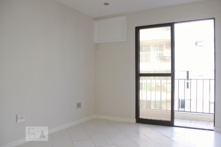 Apartamento para alugar com 270m², 3 quartos e 2 vagas Apartamento para alugar com 270m², 3 quartos e 2 vagasQuarto