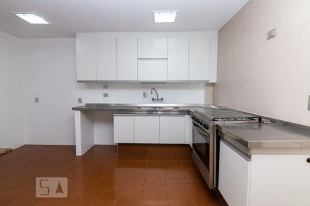 Apartamento para alugar com 270m², 3 quartos e 2 vagas Apartamento para alugar com 270m², 3 quartos e 2 vagasCozinha