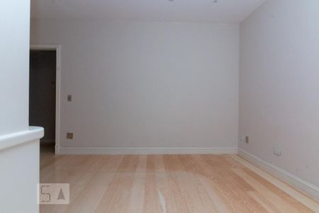 Apartamento para alugar com 270m², 3 quartos e 2 vagas Apartamento para alugar com 270m², 3 quartos e 2 vagasSala de TV