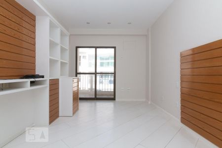 Apartamento para alugar com 270m², 3 quartos e 2 vagas Apartamento para alugar com 270m², 3 quartos e 2 vagasSuíte 1