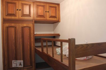 Apartamento para alugar com 270m², 3 quartos e 2 vagas Apartamento para alugar com 270m², 3 quartos e 2 vagasQuarto de Serviço