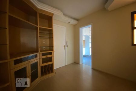 Apartamento à venda com 210m², 4 quartos e 3 vagas Apartamento à venda com 210m², 4 quartos e 3 vagasMezanino