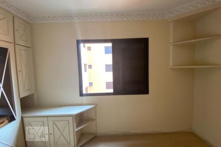Apartamento à venda com 210m², 4 quartos e 3 vagas Apartamento à venda com 210m², 4 quartos e 3 vagasSuíte 2